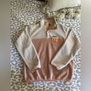 Large Patagonia Synchilla Fleece